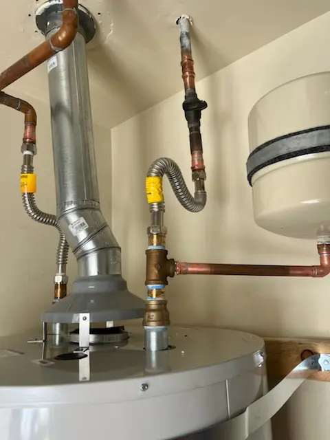 Water heater installation and plumbing repair in Ramblewood